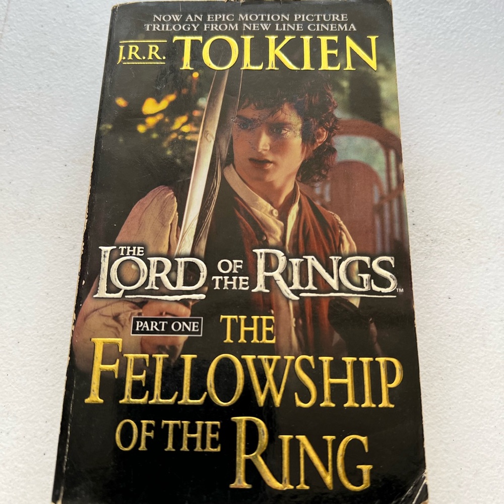 The Lord of the Rings: The Fellowship of the Ring Book